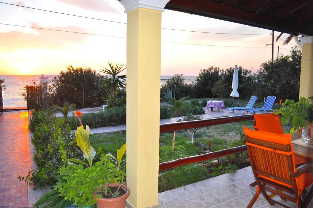 Beachfront Vacation Home Eftichia 아기오스고르디오스 외부 사진